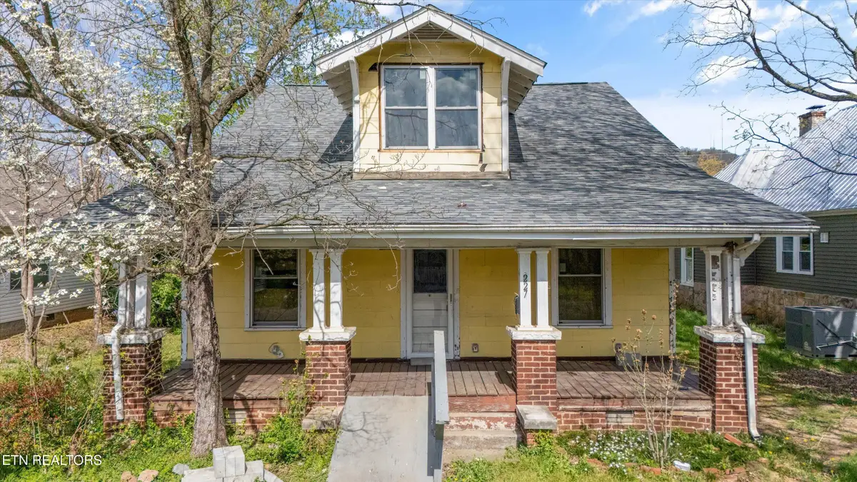 227 E Morelia Ave, Knoxville, TN 37917 - #1