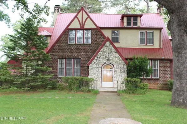 3134 Fountain Park Blvd, Knoxville, TN 37917