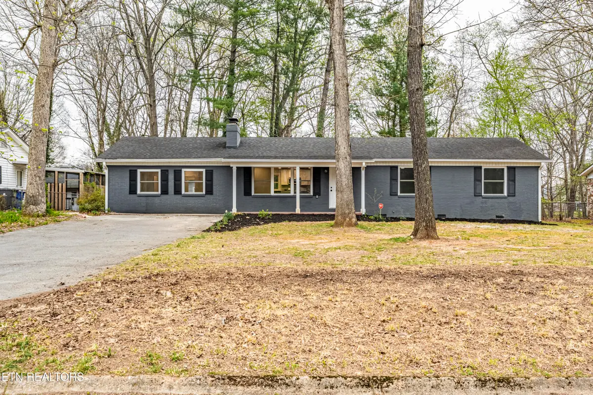 3416 Ironwood Rd, Knoxville, TN 37921 - #1