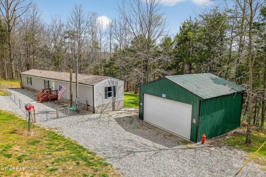 1237 Ridge Rd, Quebeck, TN 38579 - #3