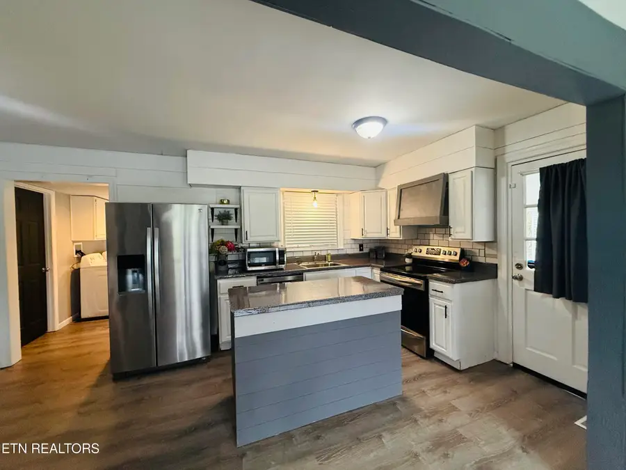 650 Robertsville Rd, Oak Ridge, TN 37830 - #2