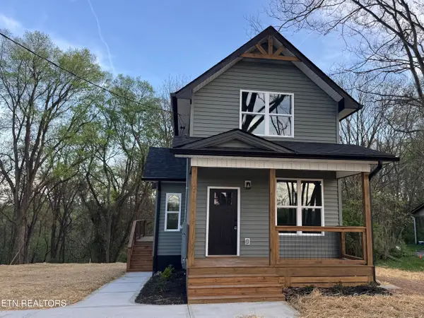 376 Nash Rd, Knoxville, TN 37914