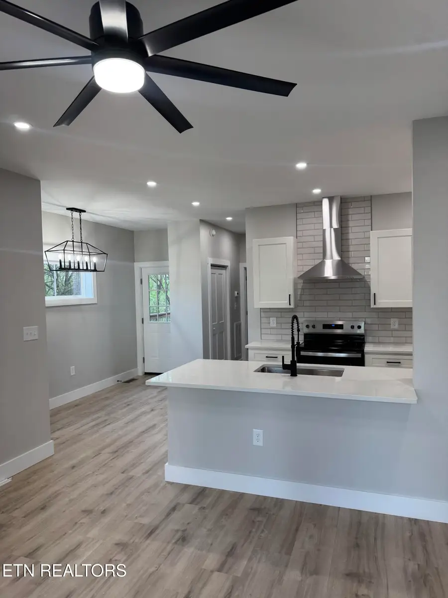 376 Nash Rd, Knoxville, TN 37914 - #2