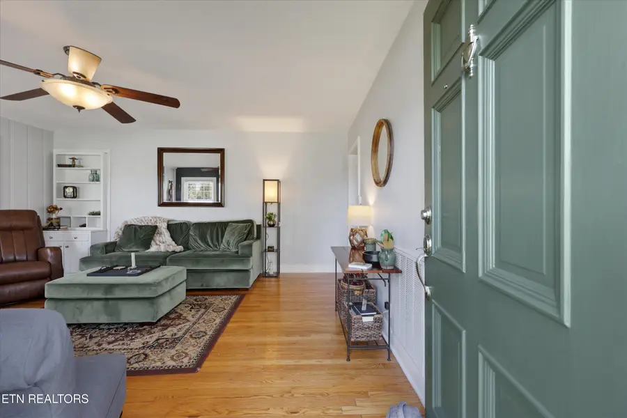 140 Hillcrest Drive, Knoxville, TN 37918 - #3