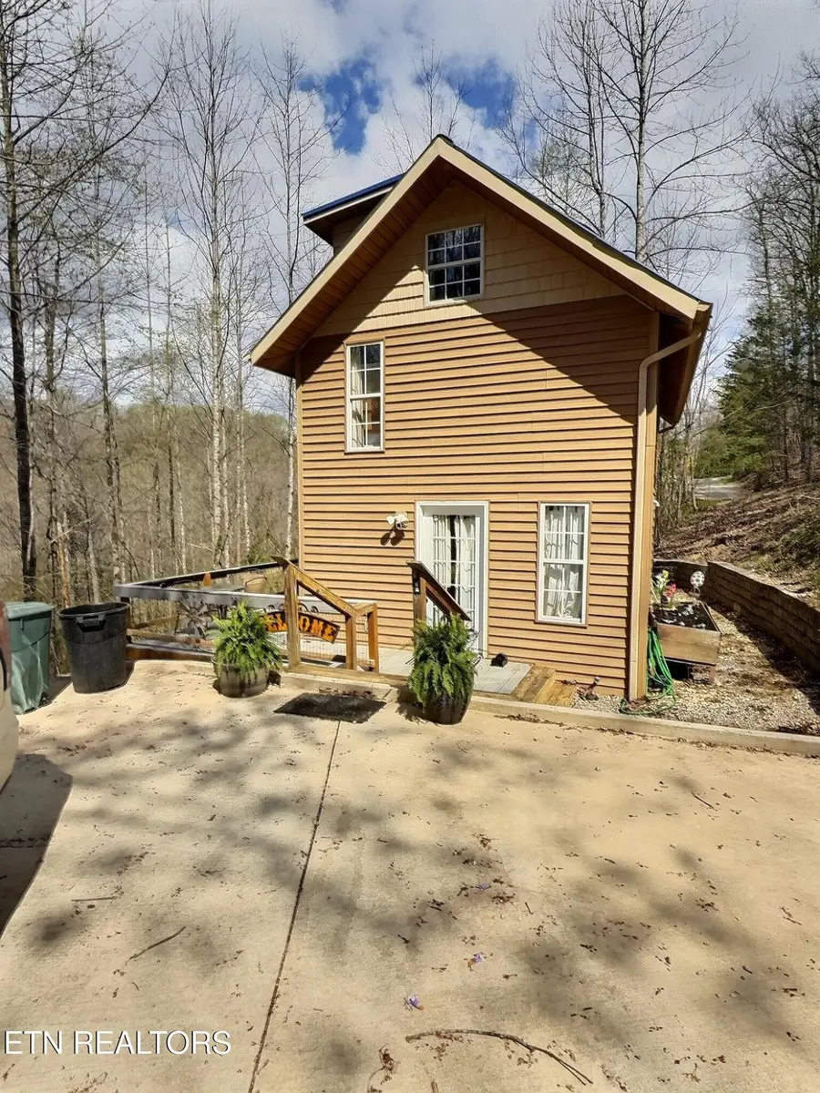 517 Easter Lane, Lafollette, TN 37766 - #2