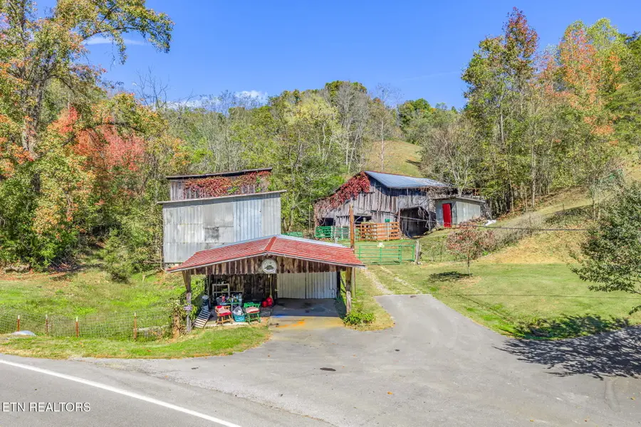 858 N Shiloh Rd, Seymour, TN 37865 - #3