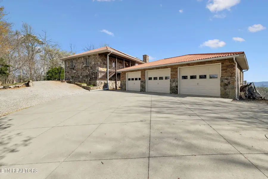 348 Laurel Mountain Rd, Madisonville, TN 37354 - #3