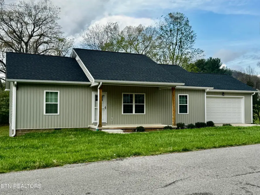 1366 Hidden Valley Drive, Livingston, TN 38570 - #2