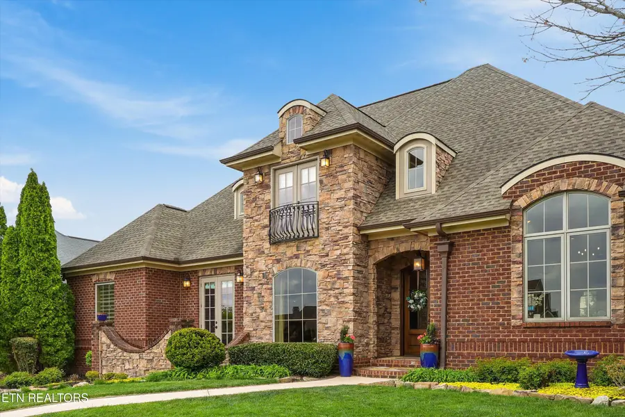 1318 Charlottesville Blvd, Knoxville, TN 37922 - #3