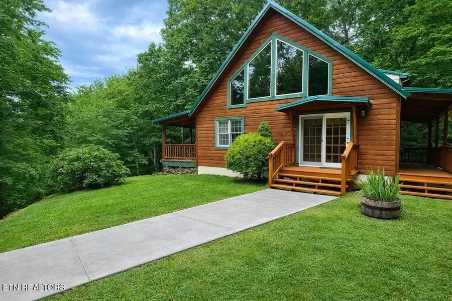 3587 Mountain Creek Way, Cosby, TN 37722 - #2