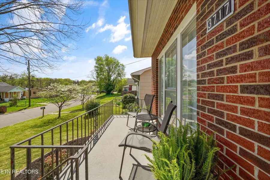 3717 Speedway Circle, Knoxville, TN 37914 - #2