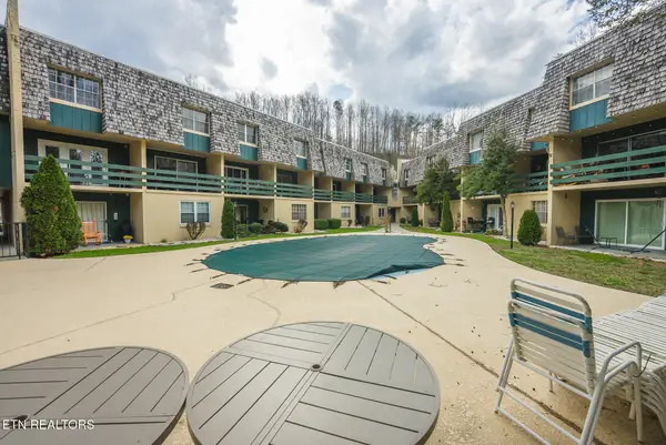 260 Roaring Fork Rd #APT 217, Gatlinburg, TN 37738
