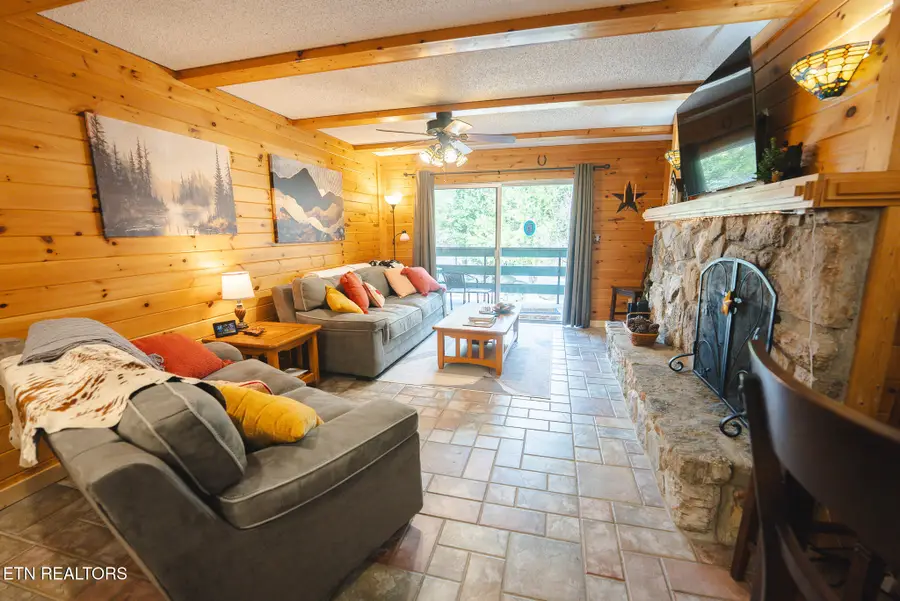 260 Roaring Fork Rd #APT 217, Gatlinburg, TN 37738 - #3