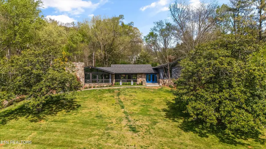 3811 Maloney Rd, Knoxville, TN 37920 - #3