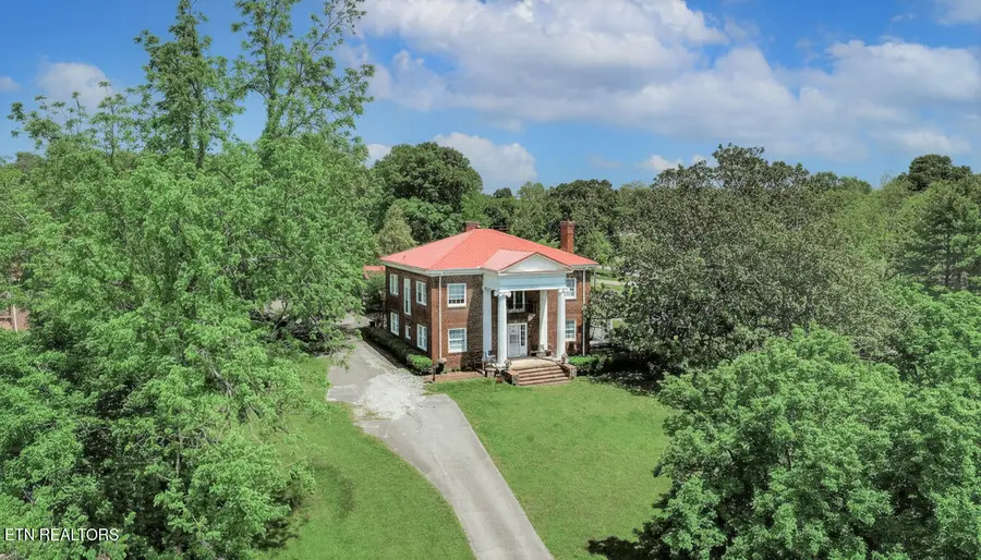 294 Clifton Heights Rd, Newport, TN 37821 - #2