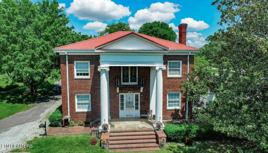 294 Clifton Heights Rd, Newport, TN 37821 - #3