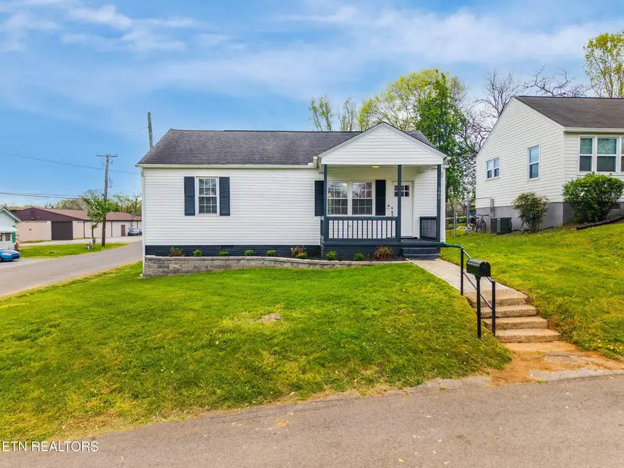 960 Maynard Ave, Knoxville, TN 37917 - #3