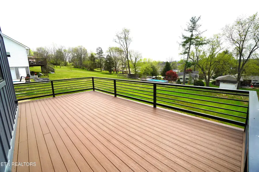 727 Lakewood Drive, Jefferson City, TN 37760 - #3