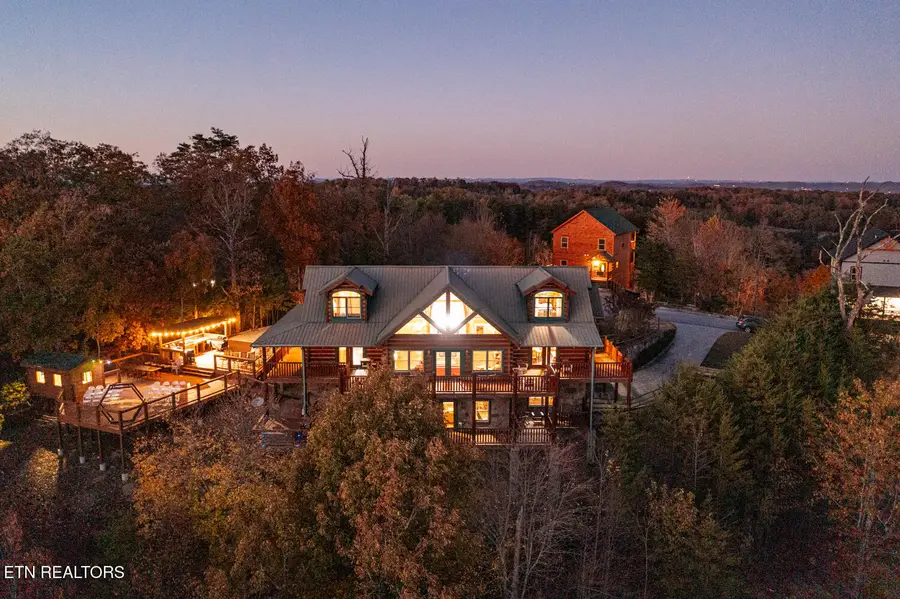 1119 N Trail Drive, Sevierville, TN 37862 - #2