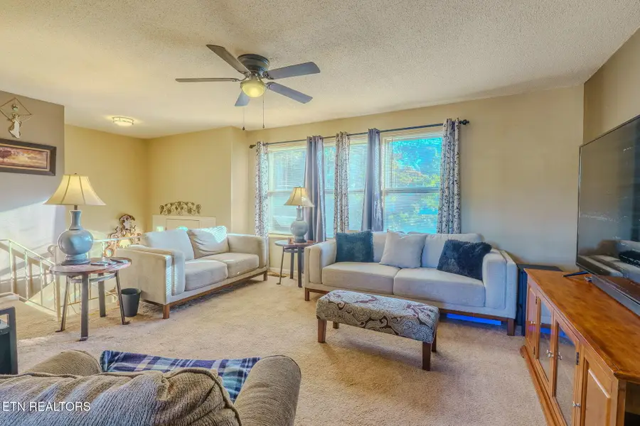 8000 Little Joe Rd, Powell, TN 37849 - #3