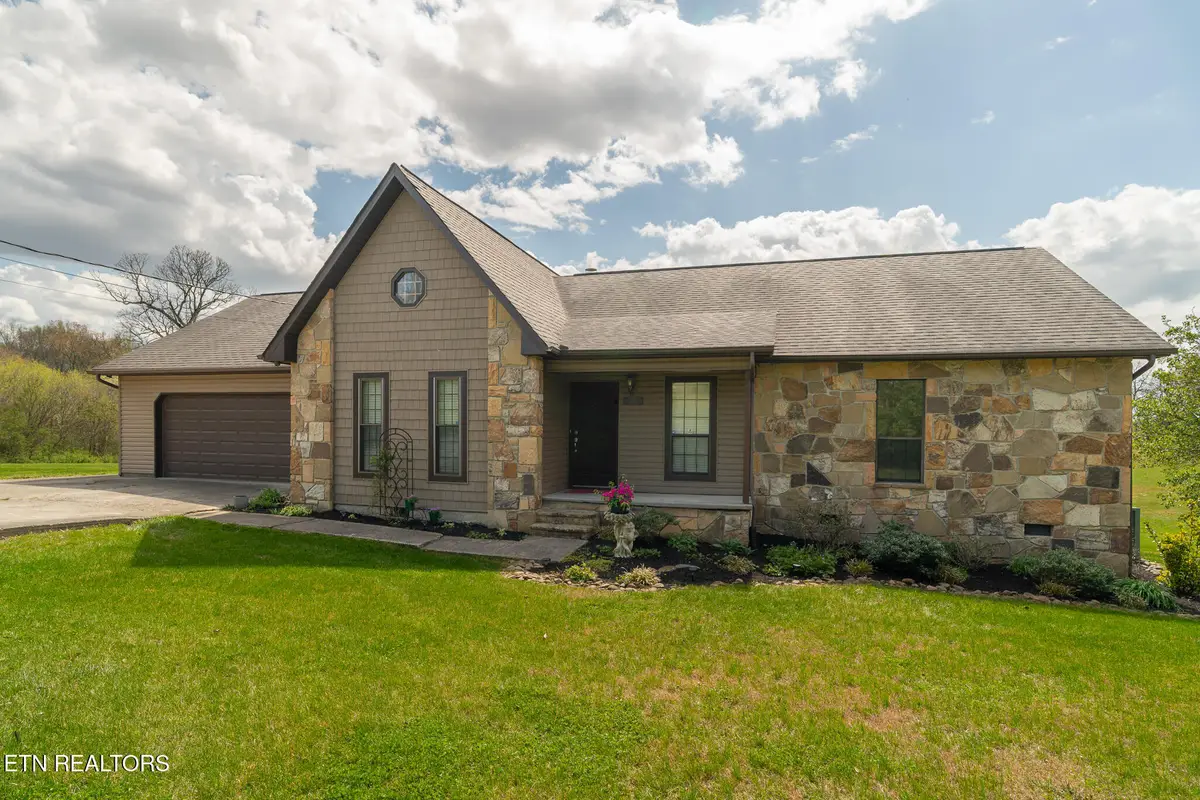 915 Circle Drive, Seymour, TN 37865 - #1