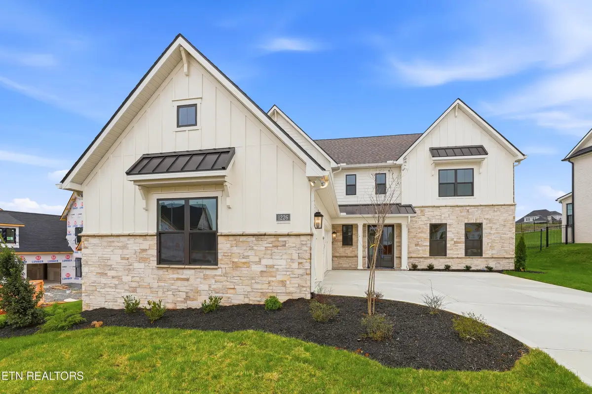 1226 Wagon Hitch Rd, Knoxville, TN 37934 - #1