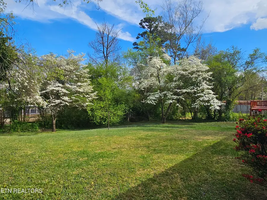 3200 Hazelwood Rd, Knoxville, TN 37921 - #2