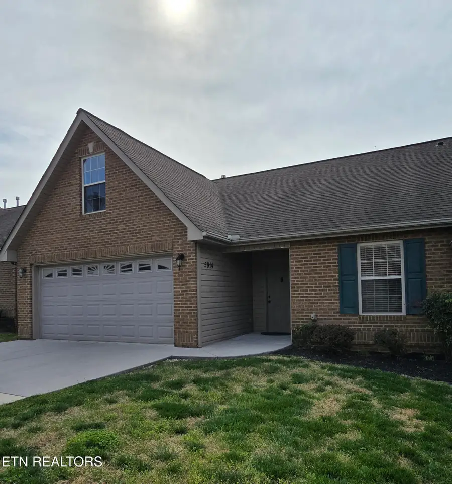 5914 Pebble Run Way, Knoxville, TN 37918 - #2