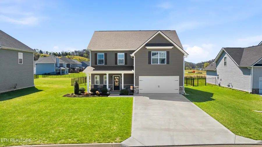 2059 Farm Blvd, Sevierville, TN 37876 - #2