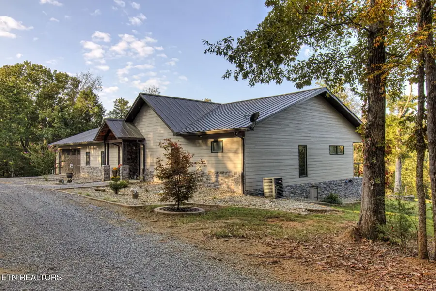 257 Welch Rd, Tellico Plains, TN 37385 - #2