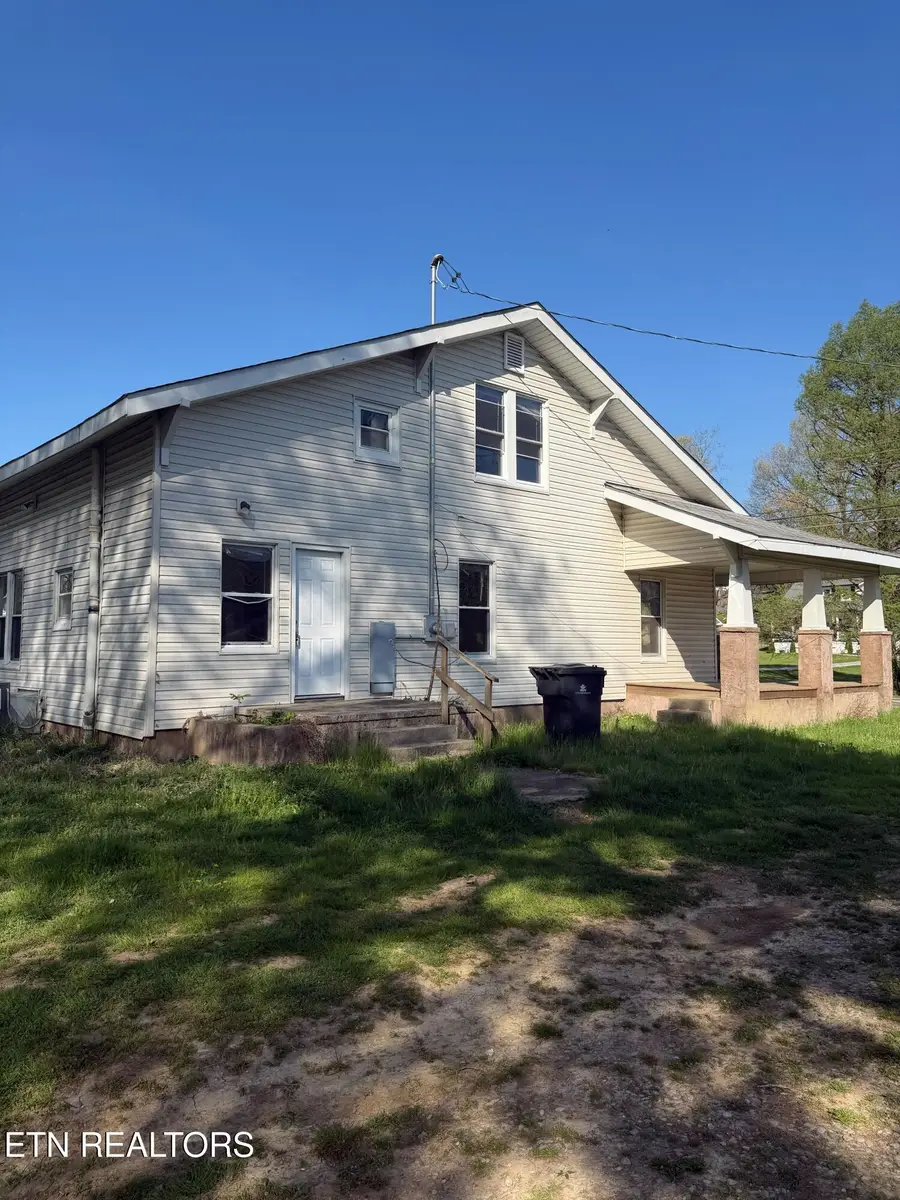 2622 Woodrow Drive, Knoxville, TN 37918 - #2