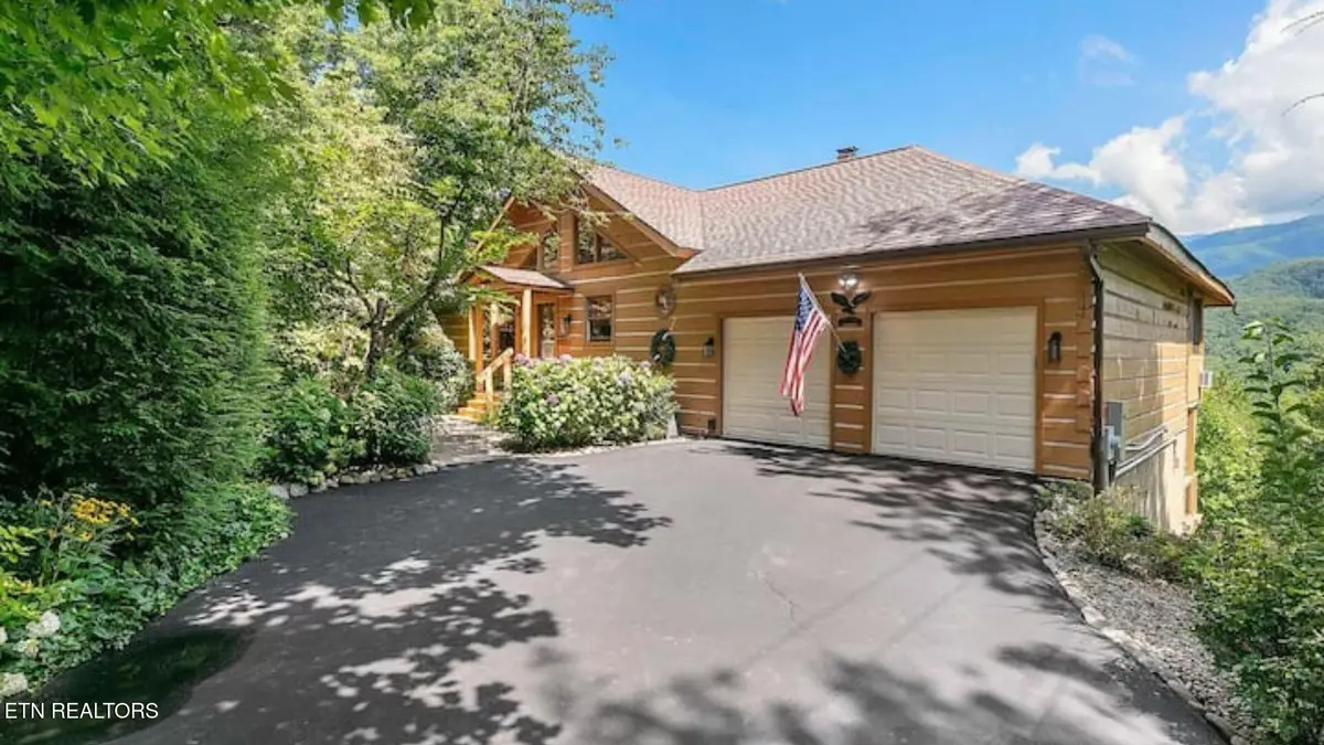 449 Lucerne Way, Gatlinburg, TN 37738 - #1