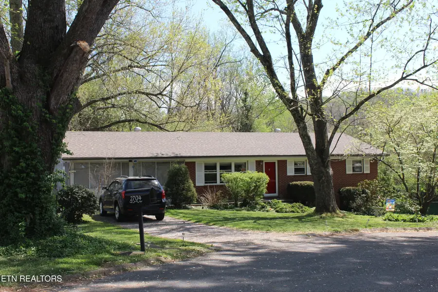 2704 Roland Lane, Knoxville, TN 37931 - #2