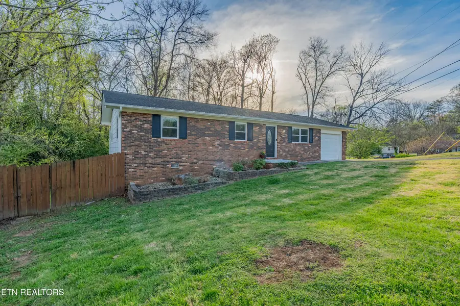 5624 Magazine Rd, Knoxville, TN 37920 - #3