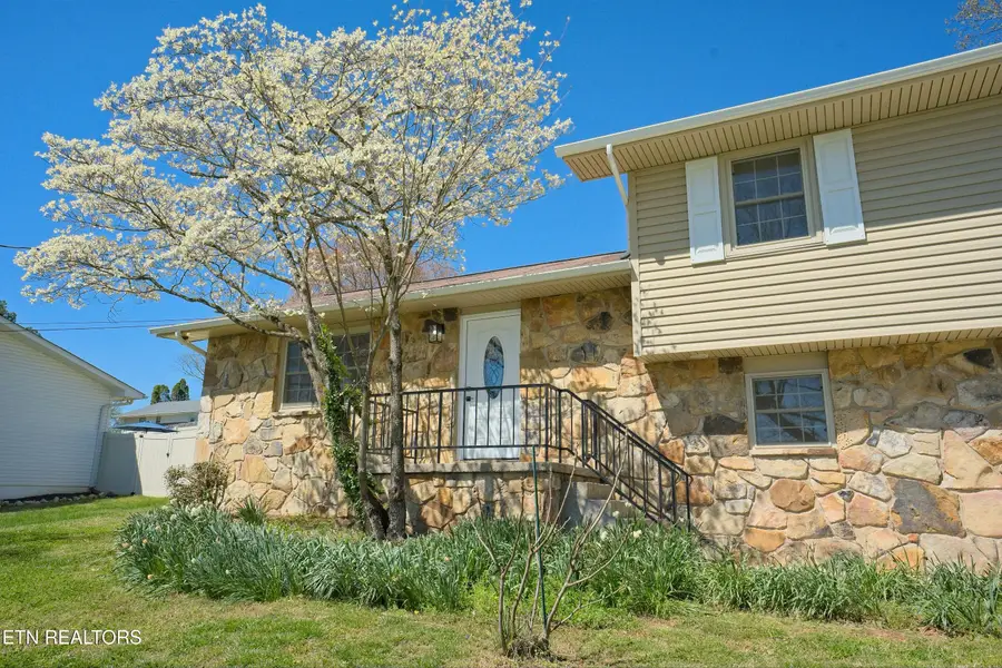 11333 Snyder Rd, Knoxville, TN 37932 - #3