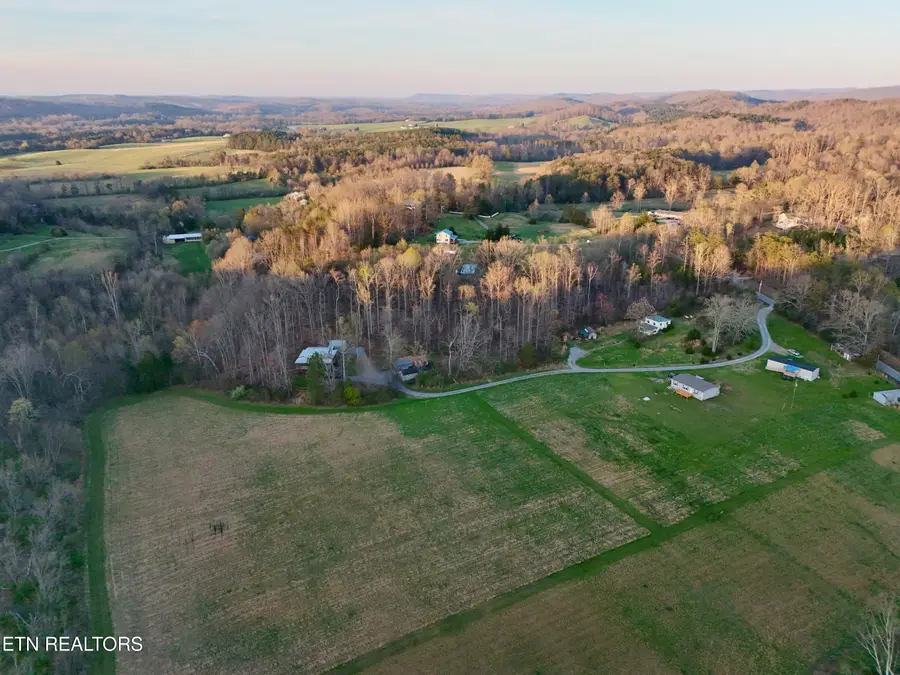 1755 Ward Rd, Decatur, TN 37322 - #2