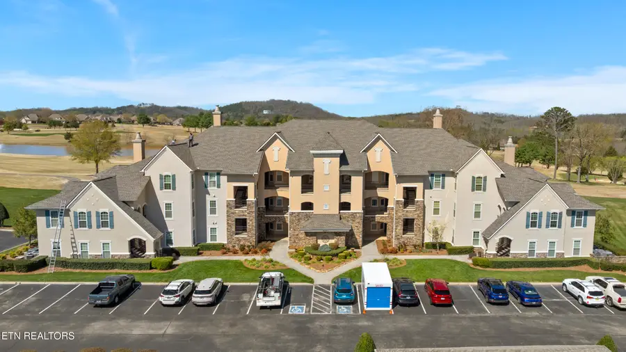 555 Rarity Bay Pkwy #106, Vonore, TN 37885 - #2