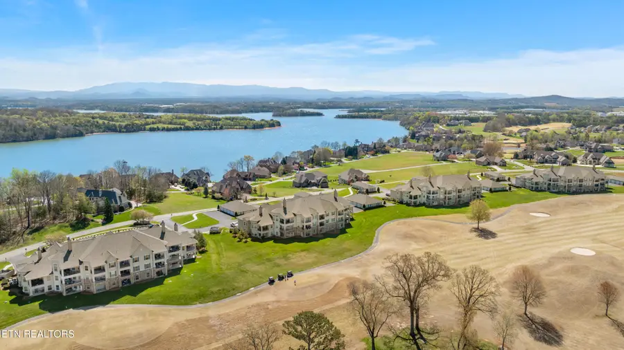 555 Rarity Bay Pkwy #106, Vonore, TN 37885 - #3