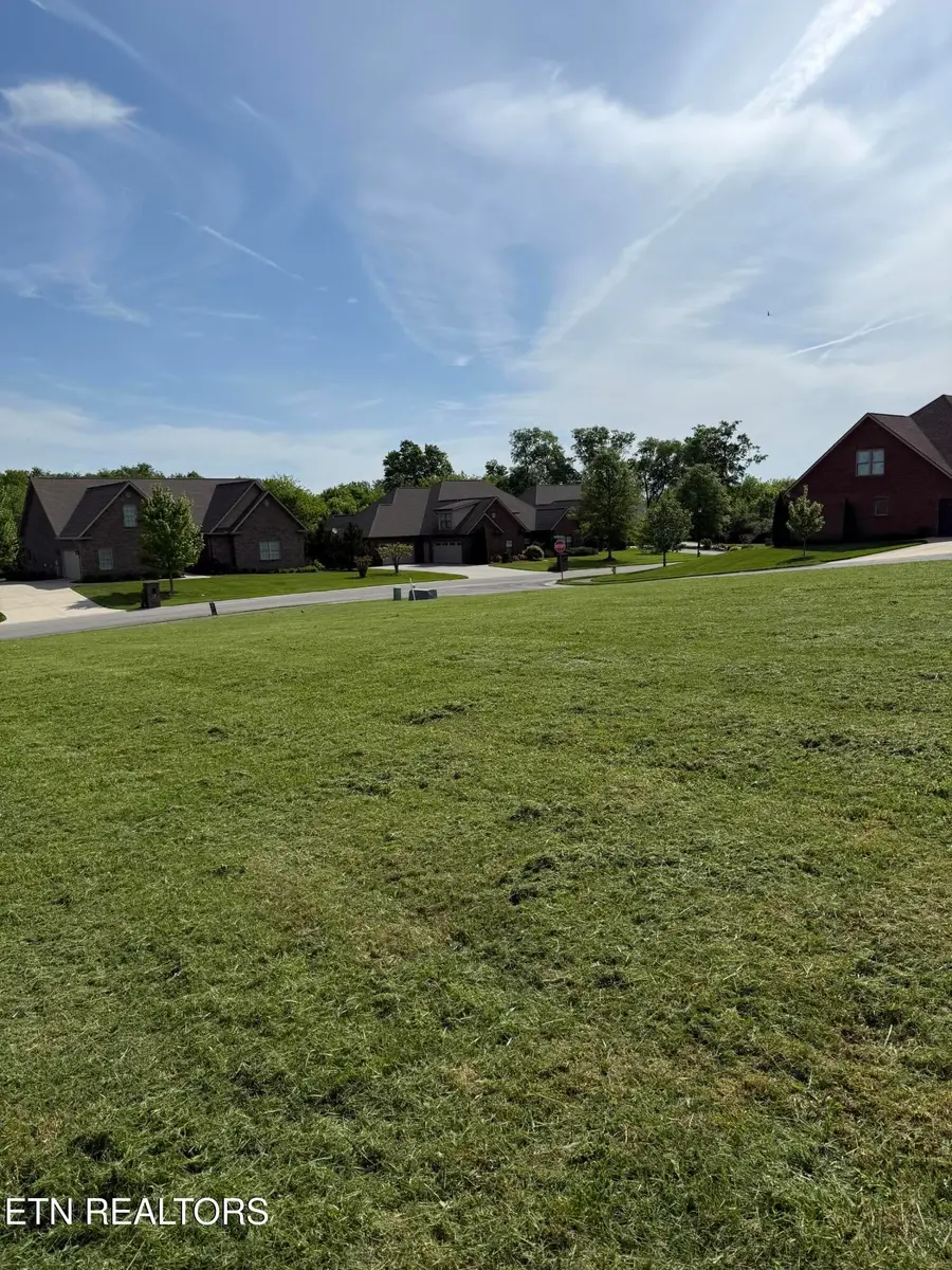 104 Halifax Court, Alcoa, TN 37701 - #2