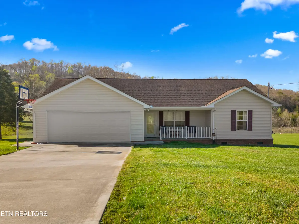 188 Walker Ford Rd, Maynardville, TN 37807 - #1