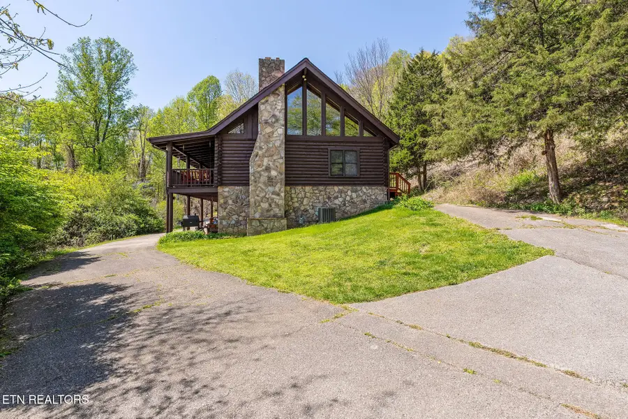 342 Big Springs Lane, Jacksboro, TN 37757 - #3