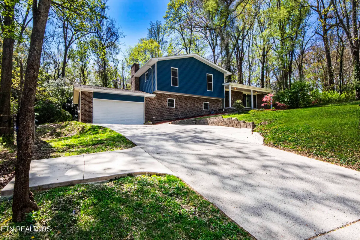 123 Oklahoma Ave, Oak Ridge, TN 37830 - #1