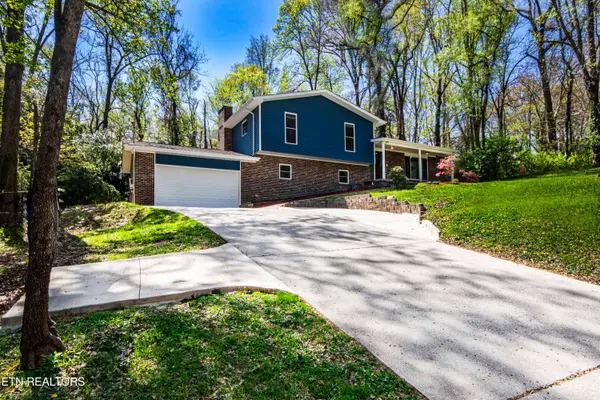 123 Oklahoma Ave, Oak Ridge, TN 37830