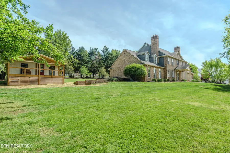 700 S Kentucky St, Kingston, TN 37763 - #2