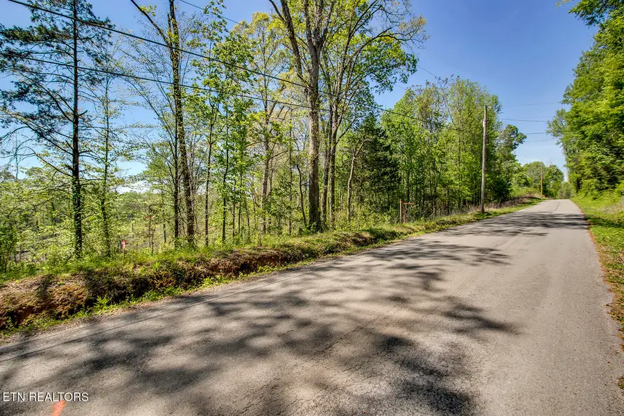 645 Oak Grove Rd, Decatur, TN 37322 - #3