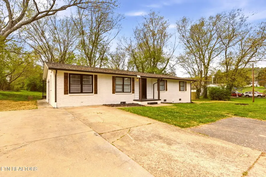 3325 Lobetti Rd, Knoxville, TN 37931 - #3