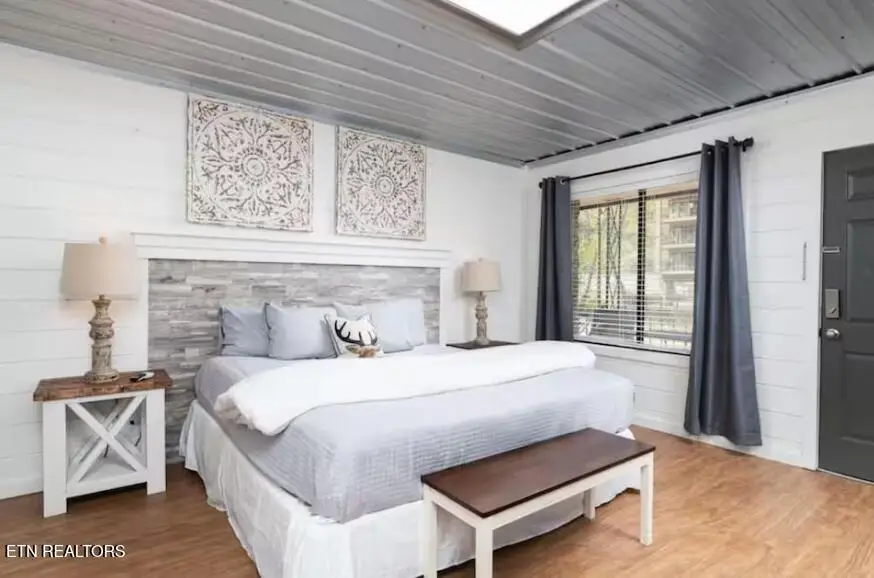 124 Roaring Fork Rd, Gatlinburg, TN 37738 - #1