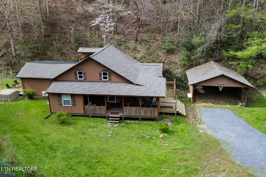 4346 Grindstone Ridge Rd, Pigeon Forge, TN 37863 - #3