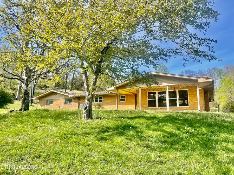 980 Blue Top Rd, Tazewell, TN 37879 - #2