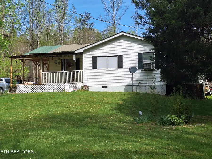 180 Walker Rd, Tellico Plains, TN 37385 - #2